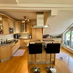 Atemberaubendes Loft Mit Pool